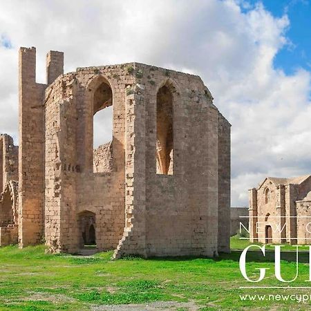 Arsinoe Guest House Famagusta  Buitenkant foto