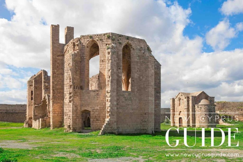 Arsinoe Guest House Famagusta  Buitenkant foto
