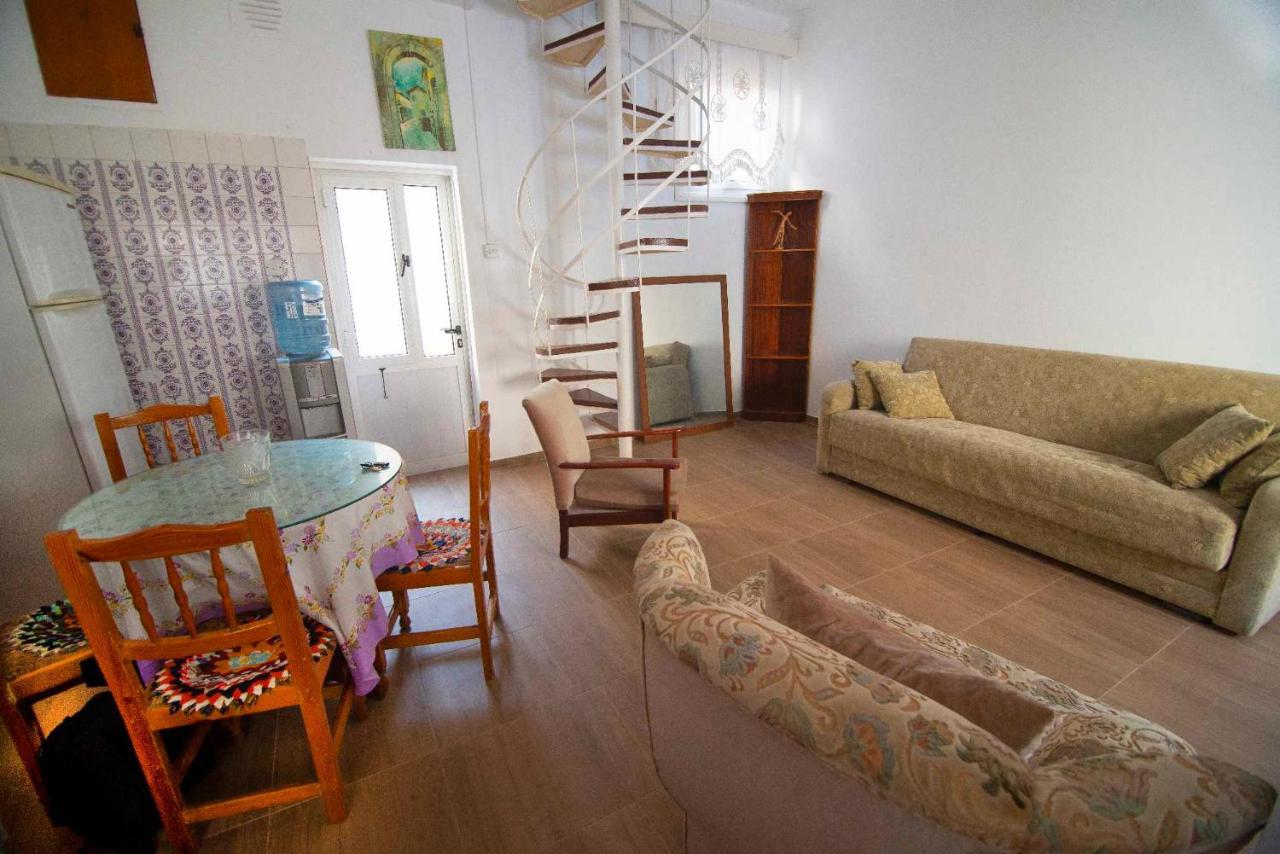 Arsinoe Guest House Famagusta  Buitenkant foto