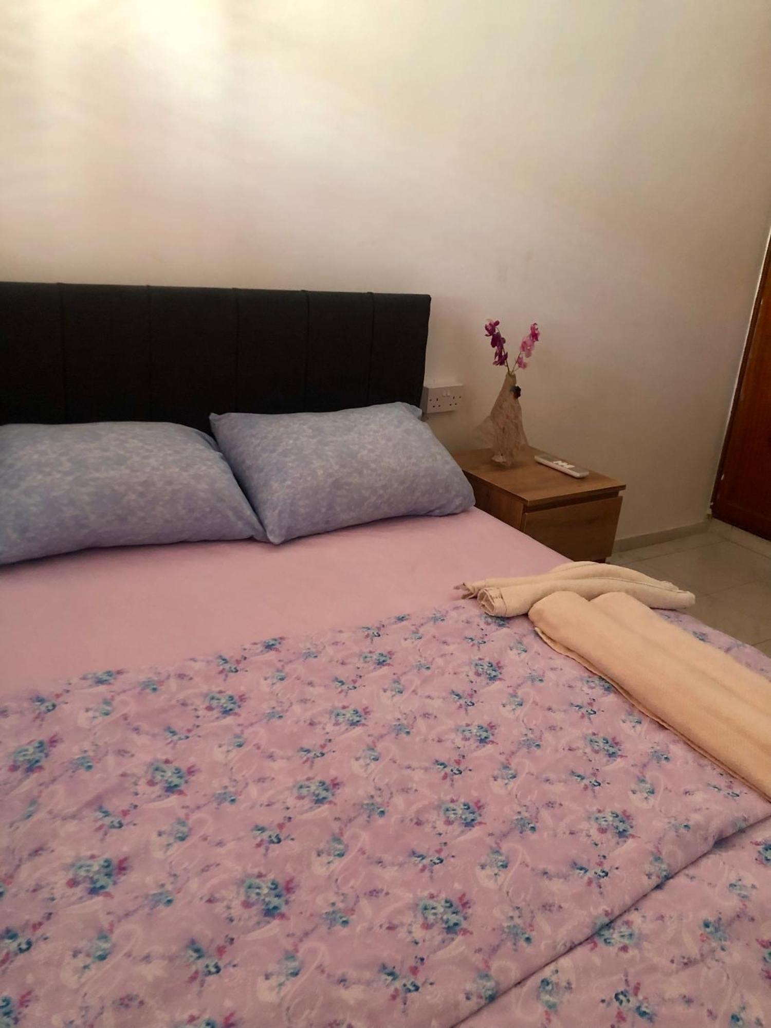 Arsinoe Guest House Famagusta  Buitenkant foto